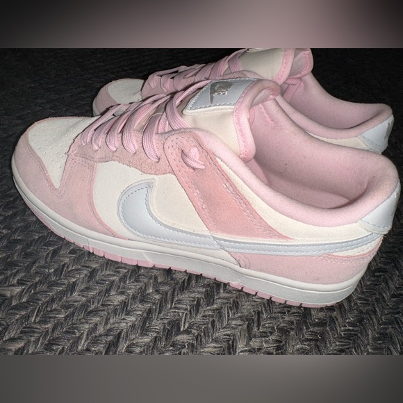 Nike Dunk Low Sneakers in Pink - Picture 1 of 4